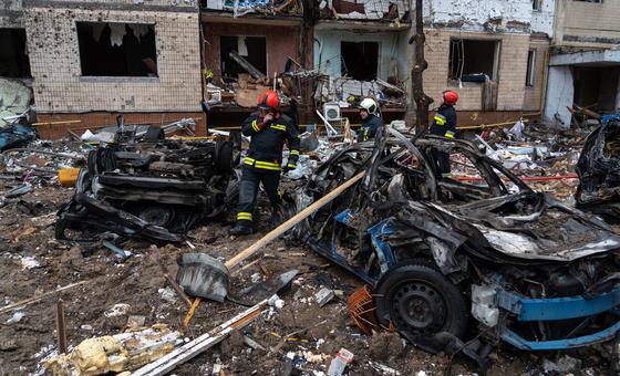 World News in Brief: UN official condemns attacks in Ukraine, DR Congo faces fresh fighting and devastating floods