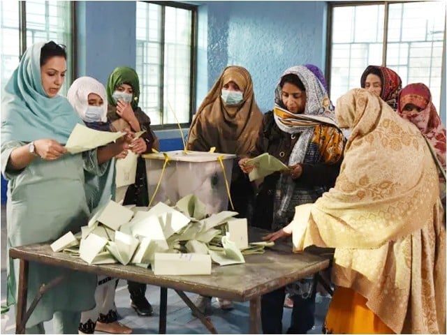 Muslim League-N-2 while an independent candidate supported by Tehreek-e-Insaf managed to get one seat (Photo: File). 