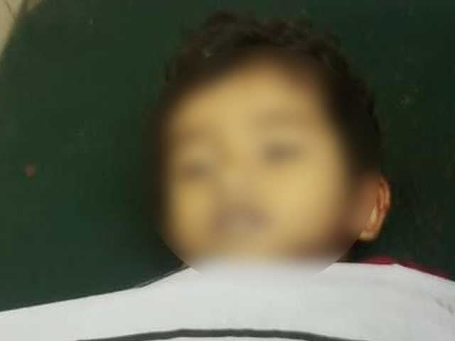 A 2-year-old girl was killed by robbers in Karachi Photo Express