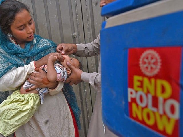 poliovirus in environmental samples;  7 UCIs of Pindi declared sensitive