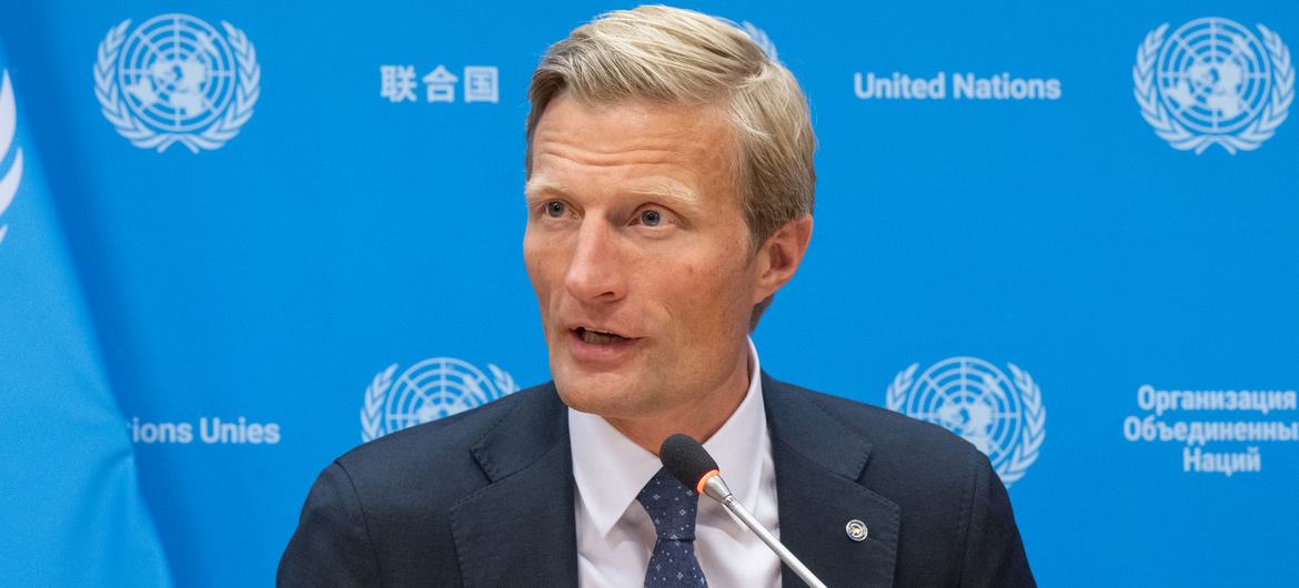 Carl Skau, Deputy Executive Director of the United Nations World Food Programme (WFP), briefs reporters on his recent visit to Haiti.