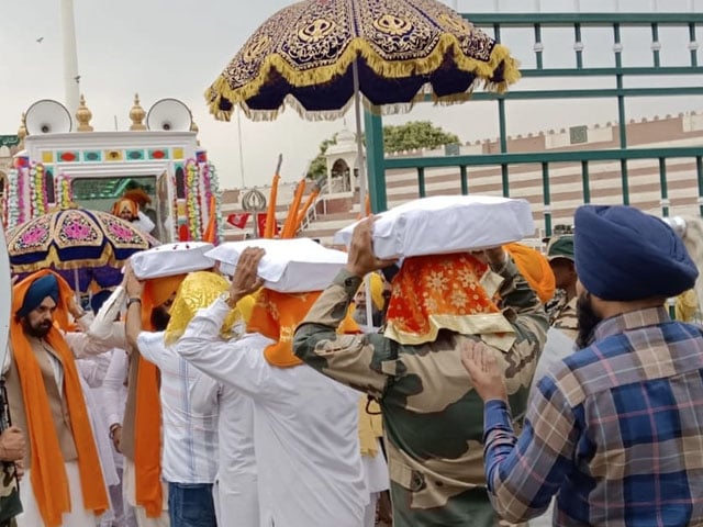 Ten copies of the Sikh holy religious book arrived in Pakistan from India