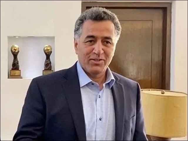 The Faizabad Dharna Inquiry Commission gave a clean chit to General Rafiz Hameed The inquiry found no trace of the role of any organization behind the Faizabad sit-in, reports