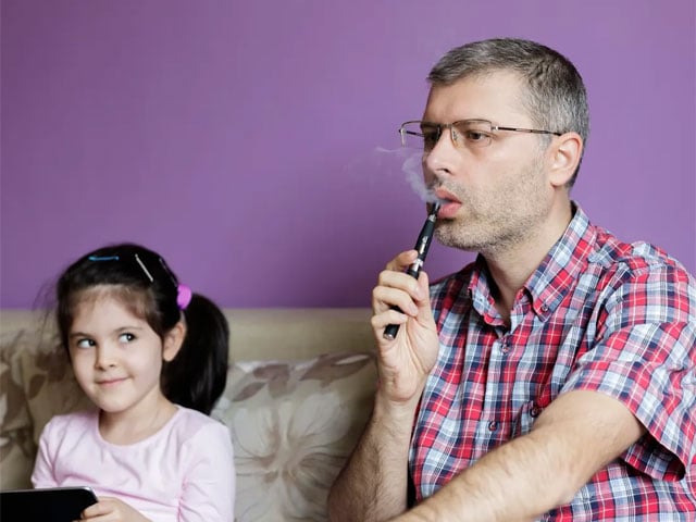 Parents vaping dangerous for children