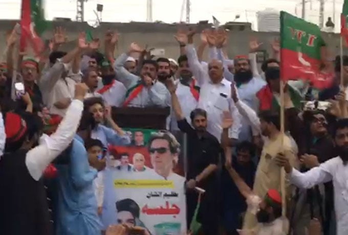 Protest for Imran Khan's release, PTI leadership's oath of mandatory participation from workers