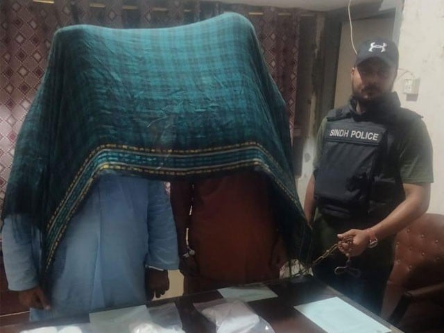 The accused revealed that he gets a commission of Rs 10,000 per pistol.