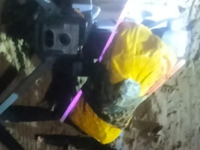 The police took the drone and drugs into custody: Photo: Express News