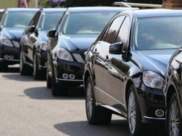Purchase of vehicles is a non-productive expenditure, Kaiser Bengali, it is a necessary expenditure, Nasir Hussain Shah.  Photo: File