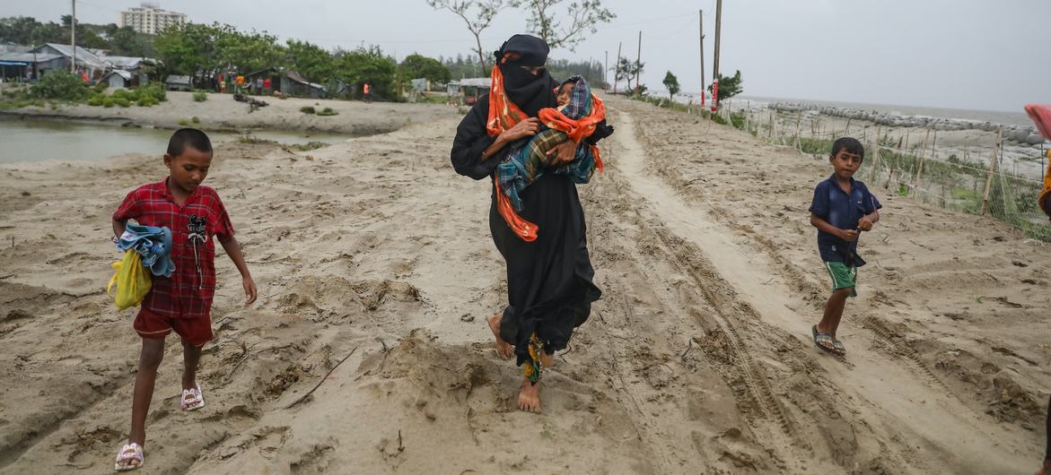 UN supports response as Cyclone Remal batters communities in Bangladesh, India UN supports response as Cyclone Remal batters communities in Bangladesh, India