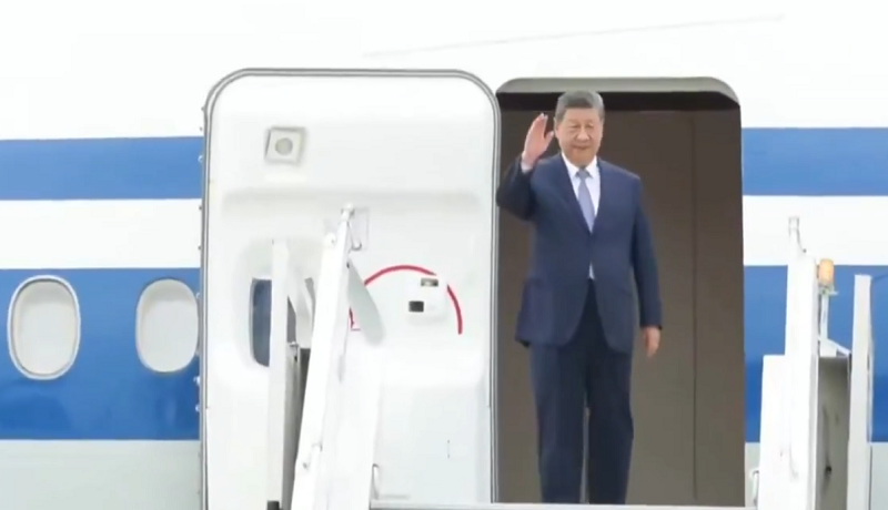 xi